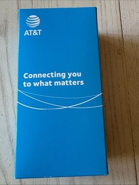 ATT TCL Classic Flip Phone